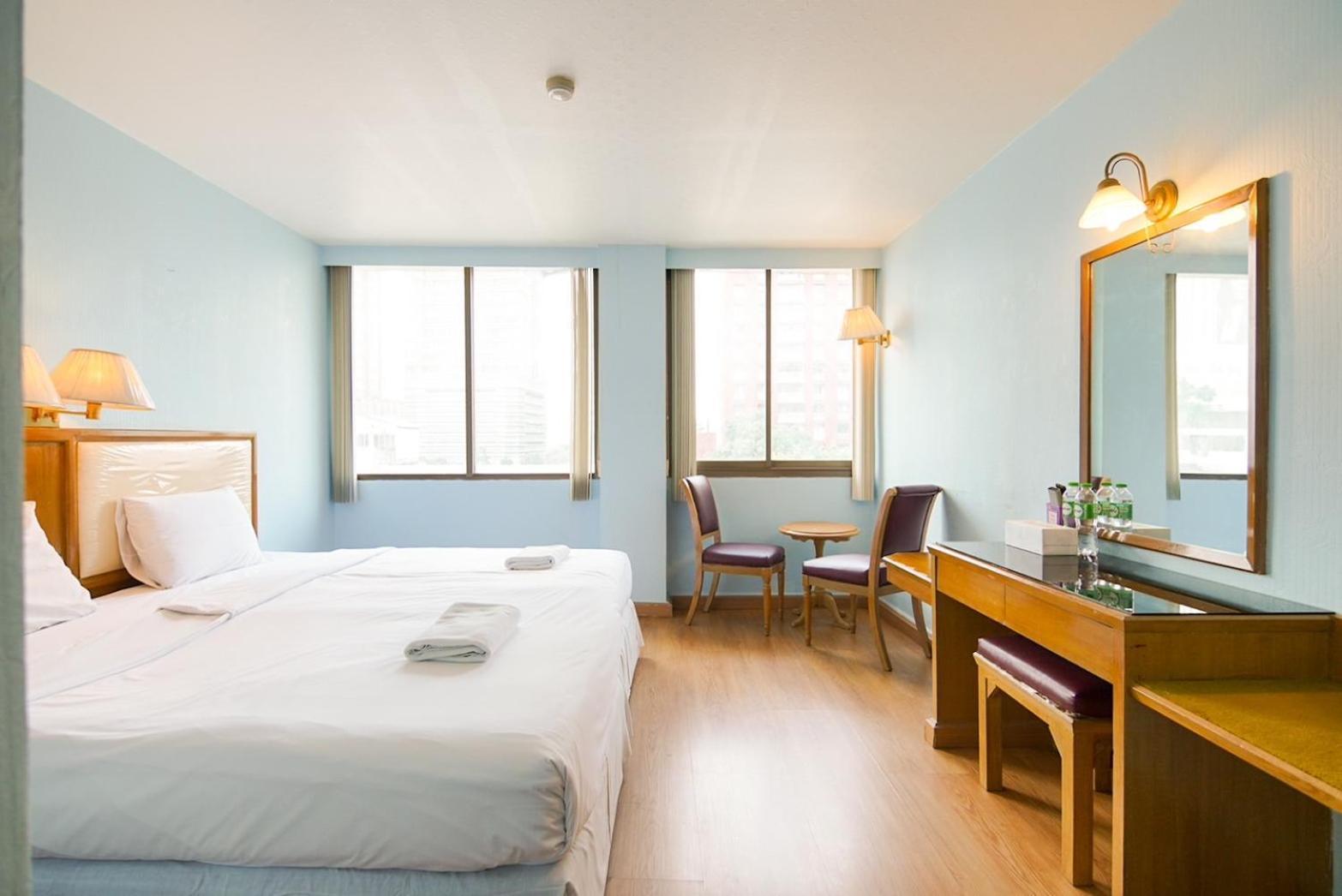 Wish Inn Chidlom Bkk - วิช อินน์ ชิดลม X Makkasan Экстерьер фото